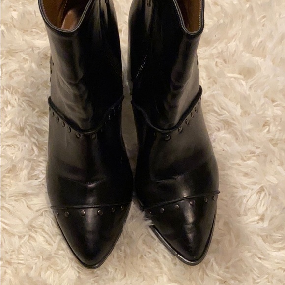 Report Jael Boots - Picture 2 of 6